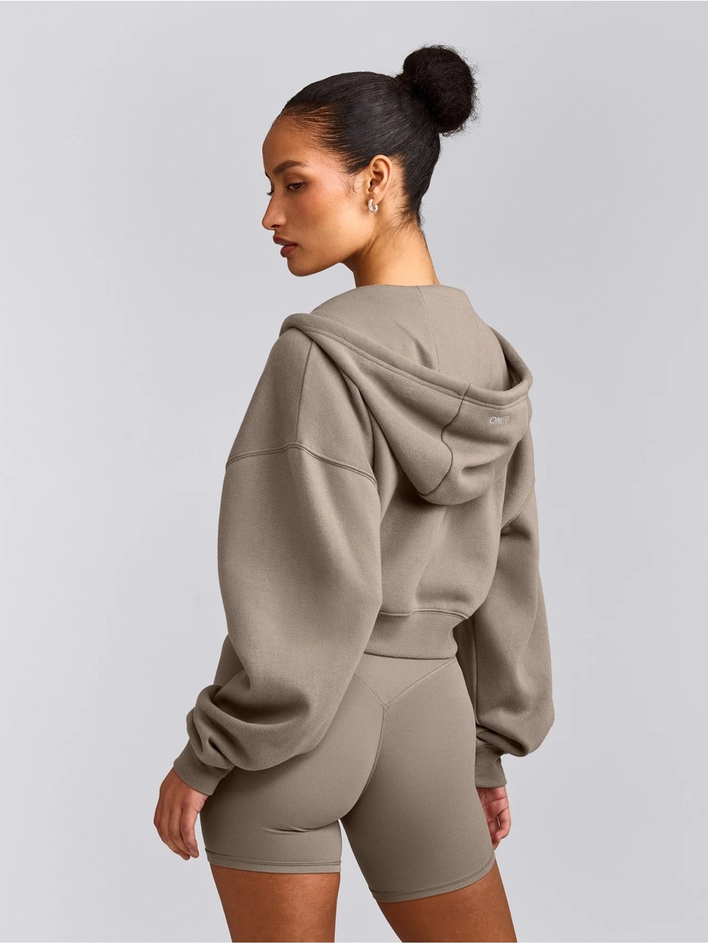 FOUNDATIONS ALL SEASON CROPPED ZIP UP HOODIE - MINKY - Picture 3 of 6